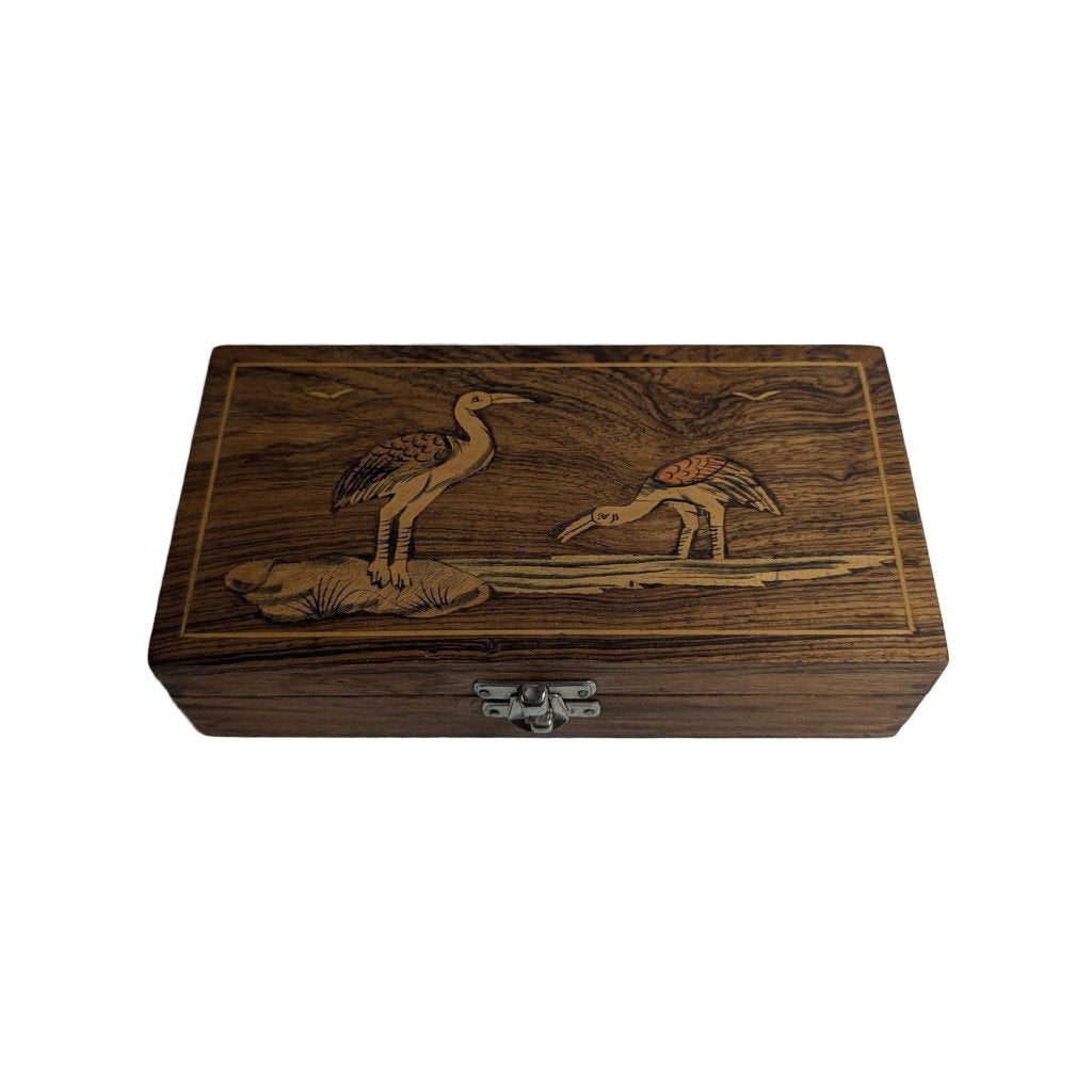 Teakholz-Box mit Reiher: Elegante Holzeinlegearbeit für stilvolle Aufbewahrung | orientcrafts