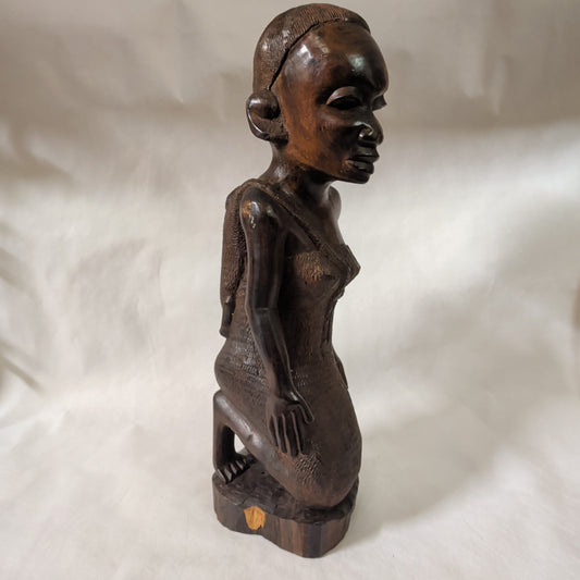 Ebenholz-Skulptur Tansania (47 cm) – Afrikanische Frau mit Baby, Handgeschnitzt