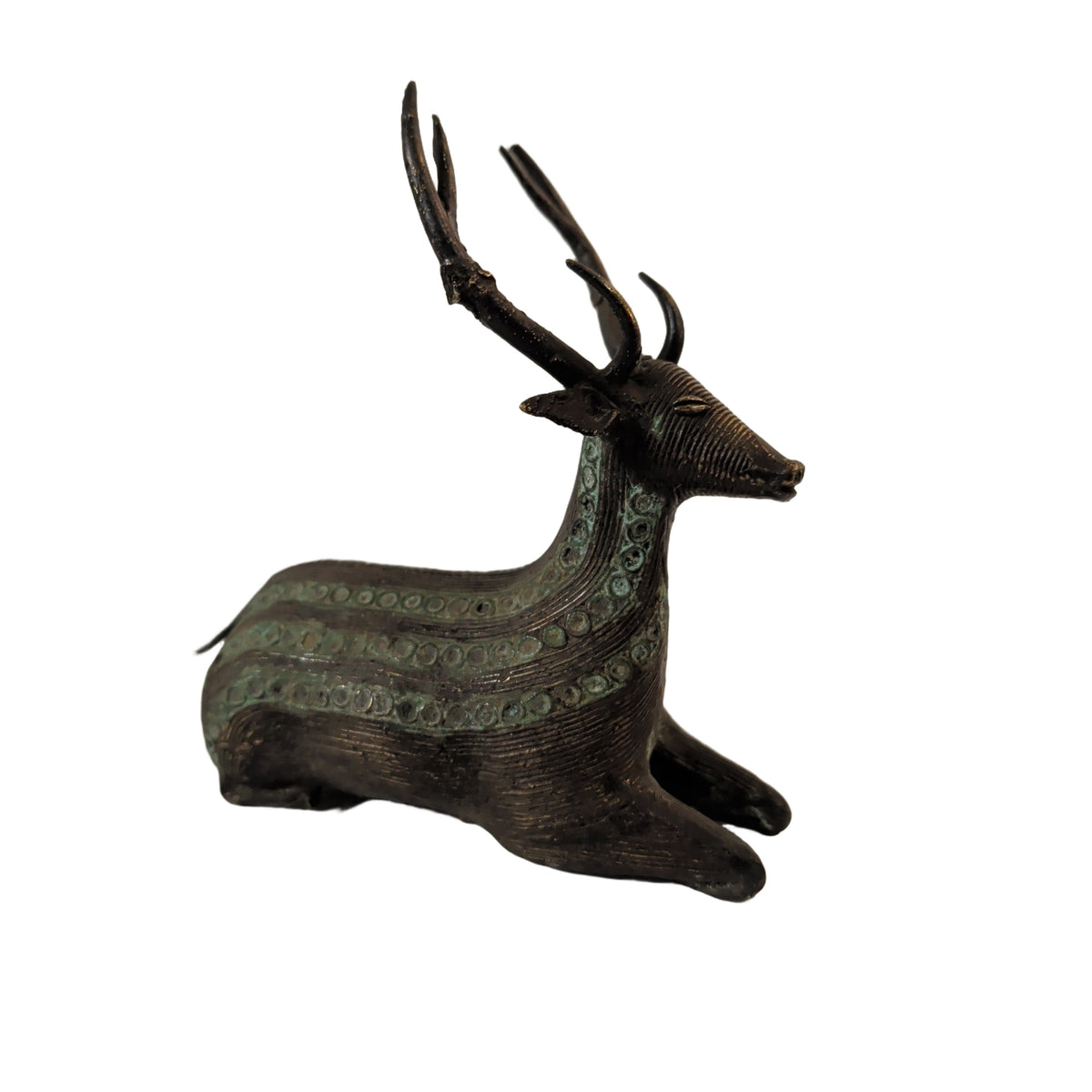 Hirsch Figur Messing sitzend (18 cm) – Handgearbeitete Ringschmiedekunst & Deko | orientcrafts