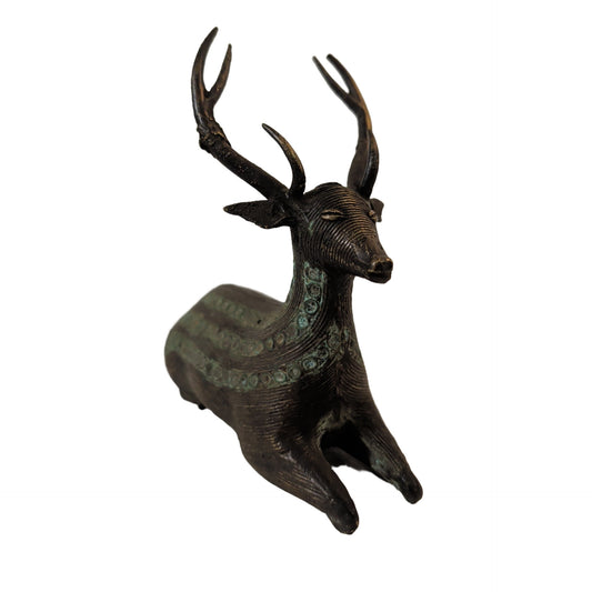 Hirsch Figur Messing sitzend (18 cm) – Handgearbeitete Ringschmiedekunst & Deko – Ansicht 2 | orientcrafts