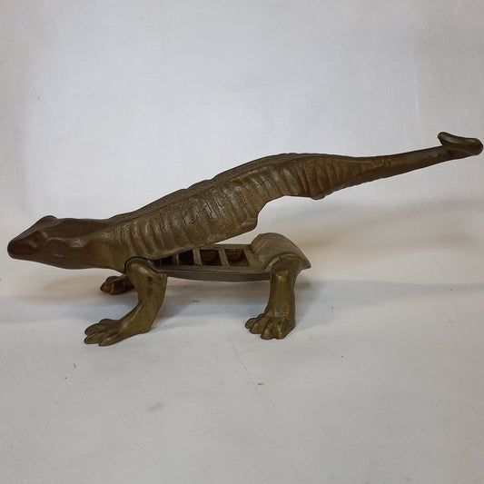 Handcrafted brass lizard: Traditional nutcracker made using the lost-wax casting process