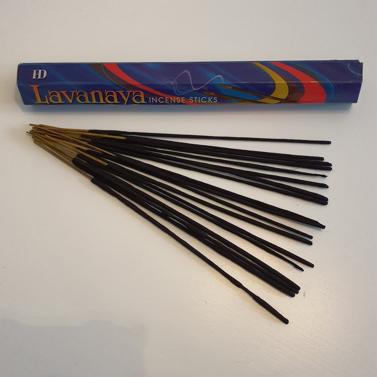 Lavanya Incense Sticks India – Hand-Rolled &amp; Floral 18 Pieces
