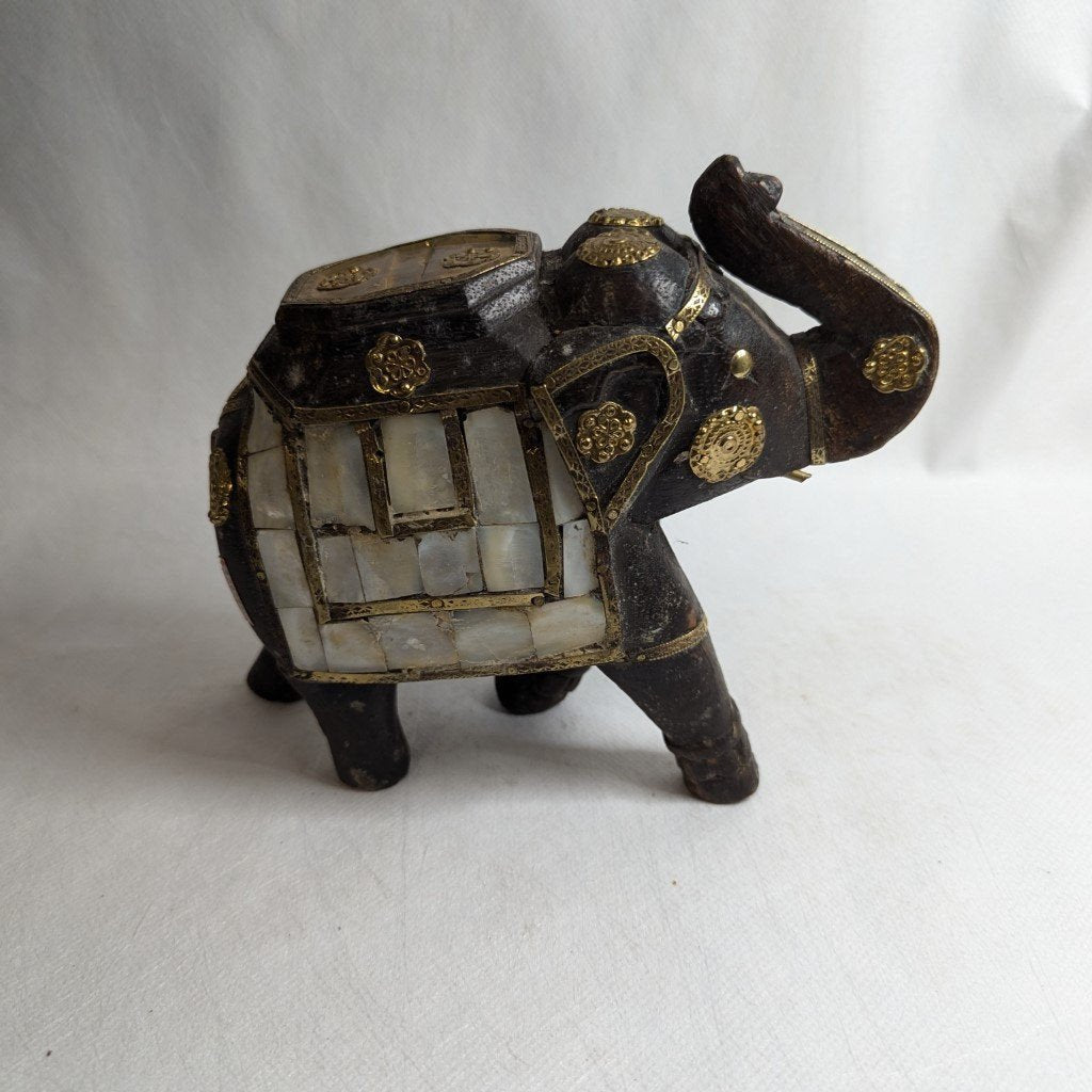 Wooden elephant with precious fittings: Hand-carved unique piece with mother-of-pearl