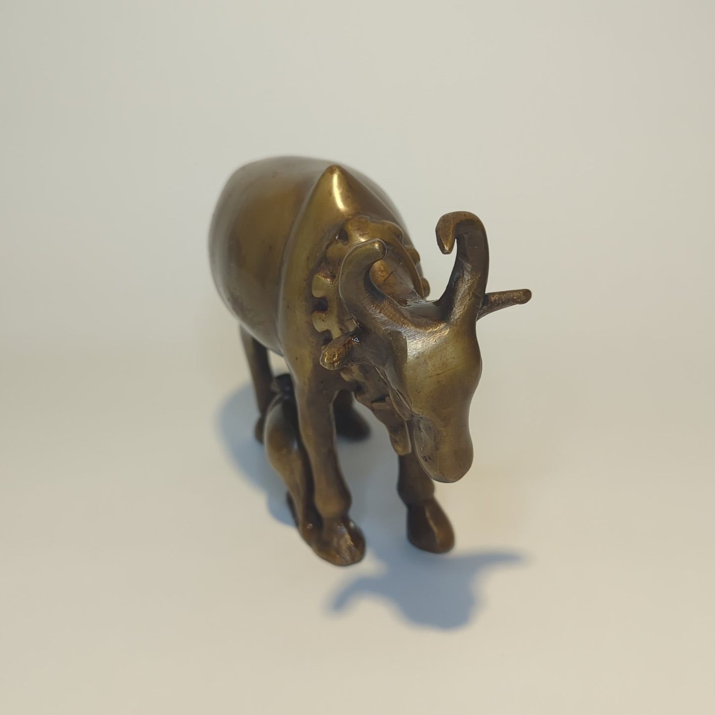 Brass figurine of a cow with a drinking calf – handmade in India