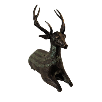 Hirsch Figur Messing sitzend (18 cm) – Handgearbeitete Ringschmiedekunst & Deko – Ansicht 2 | orientcrafts