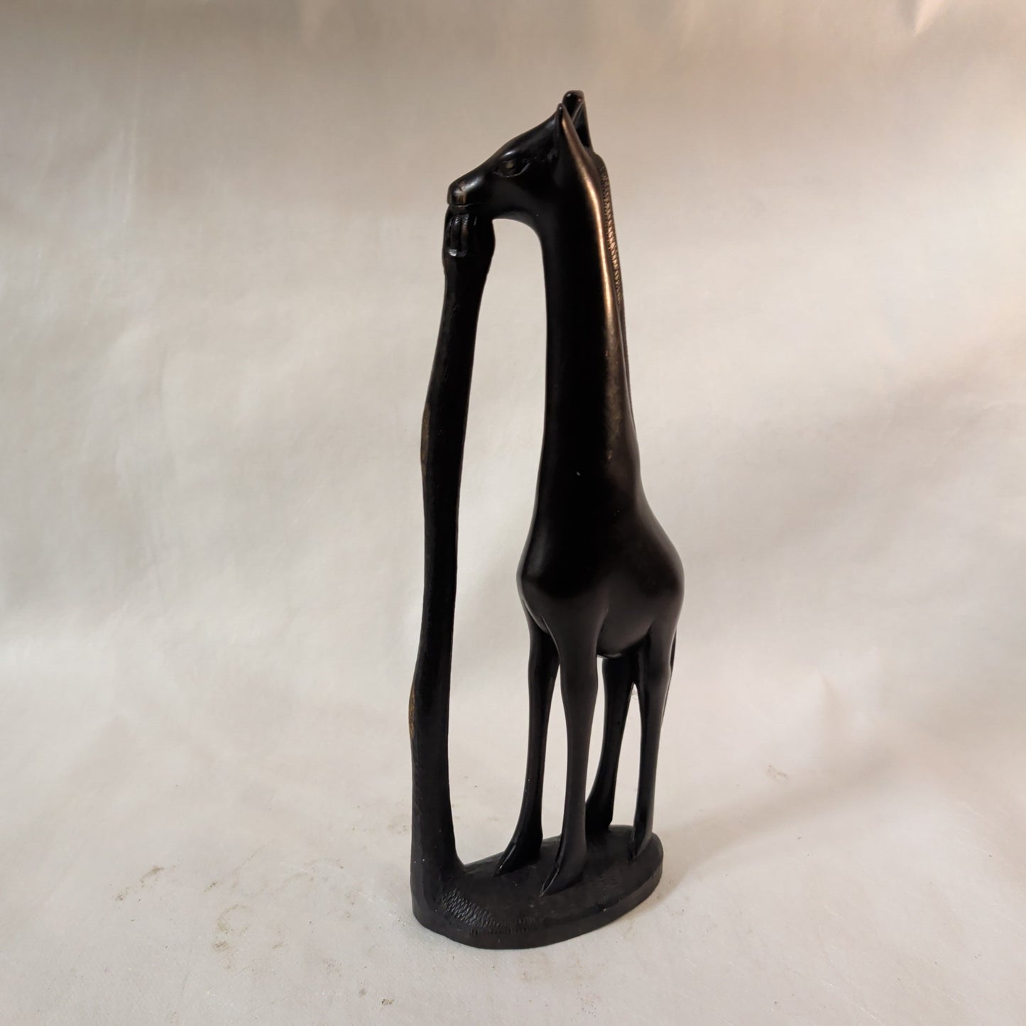 Ebenholz-Giraffe (34 cm) – Handgeschnitzte Afrika-Skulptur & Unikat