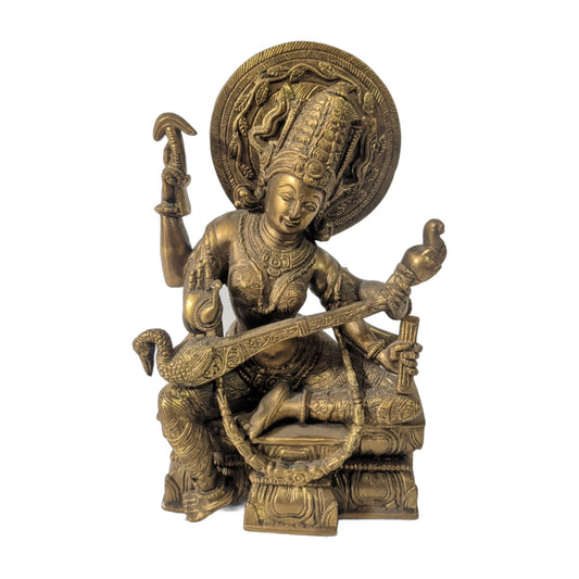 Saraswati aus Messing – sitzend mit Veena, ca. 28 cm | orientcrafts
