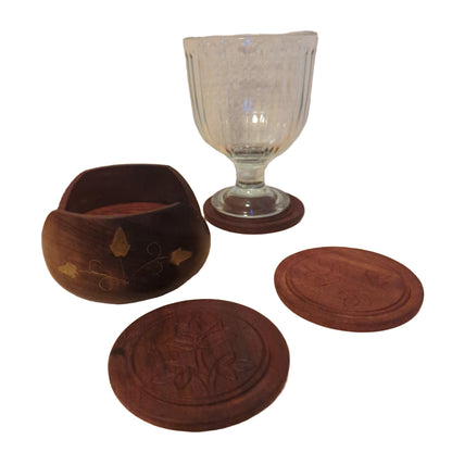 6er-Set Teakholz-Untersetzer: Handgearbeitete Eleganz mit Messing-Dekor – Ansicht 2 | orientcrafts