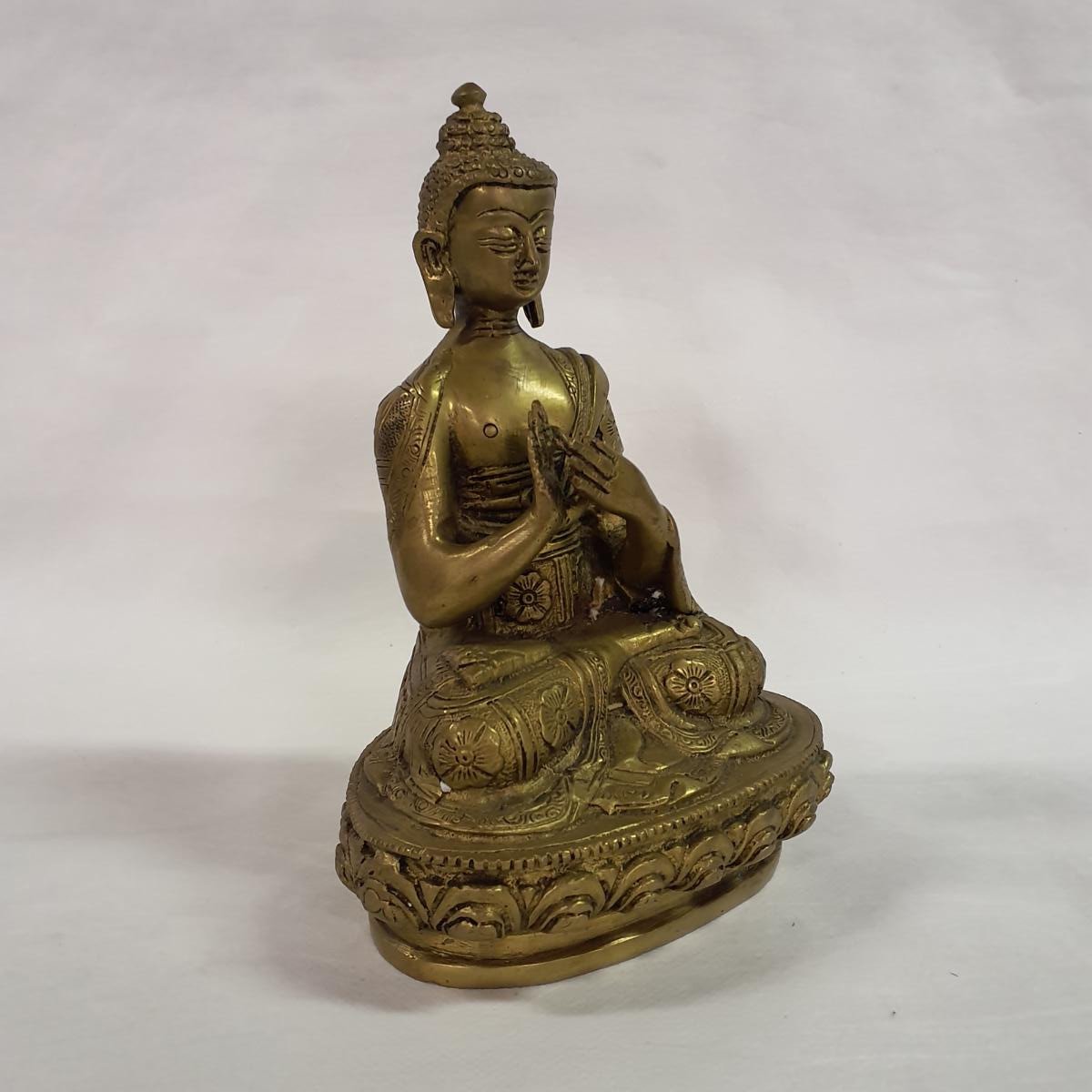 Brass Buddha statue: Handcrafted unique piece using the lost-wax casting method