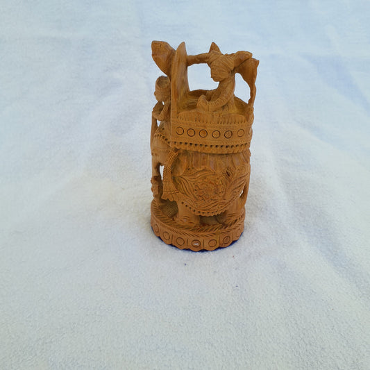 Elephant with rider made of sandalwood: Royal splendor and finest craftsmanship