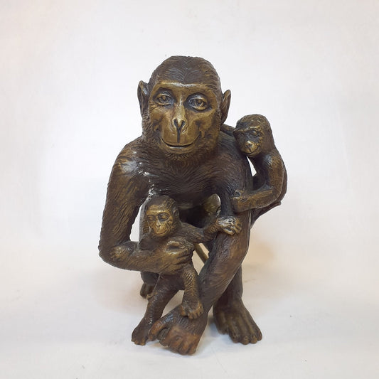 Brass monkey family: Handcrafted unique piece using the lost-wax casting process