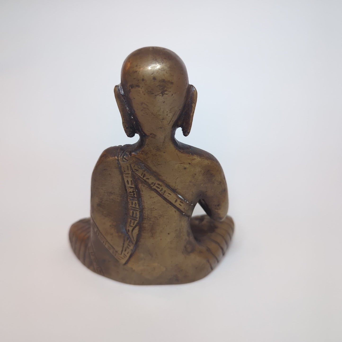 Brass Buddha statue: Handcrafted unique piece using the lost-wax casting method