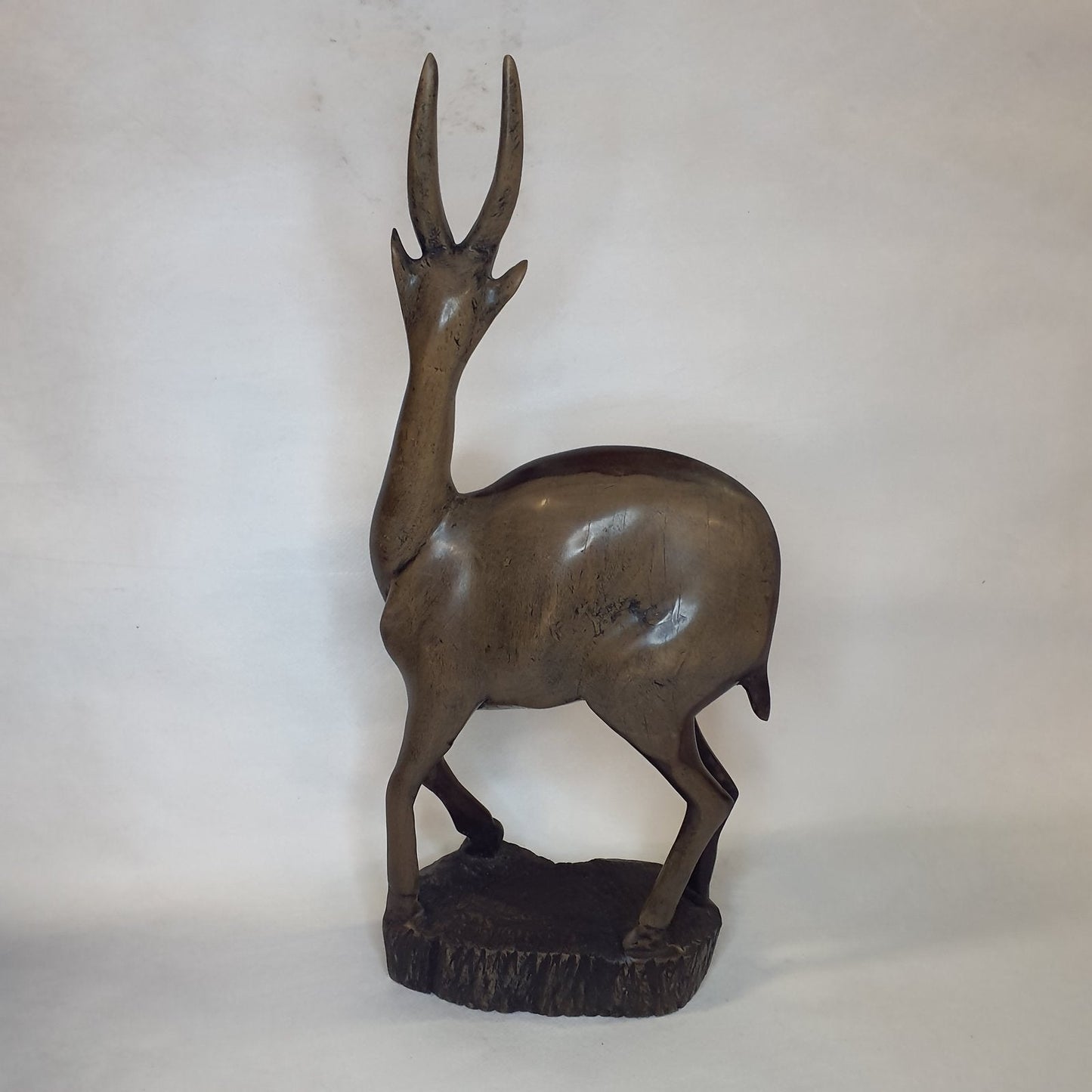 Ebony gazelle statue: Hand-carved unique piece in precious natural material
