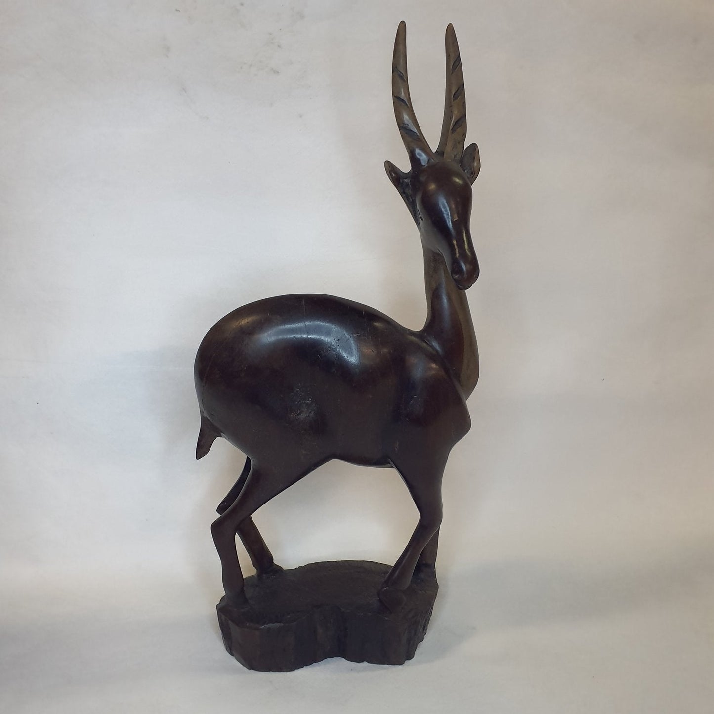 Ebony gazelle statue: Hand-carved unique piece in precious natural material
