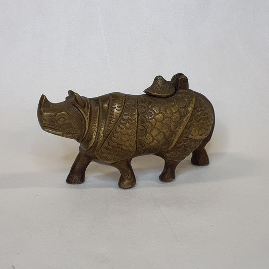 Rhinoceros Brass Figurine – Patinated &amp; Handcrafted 12 cm