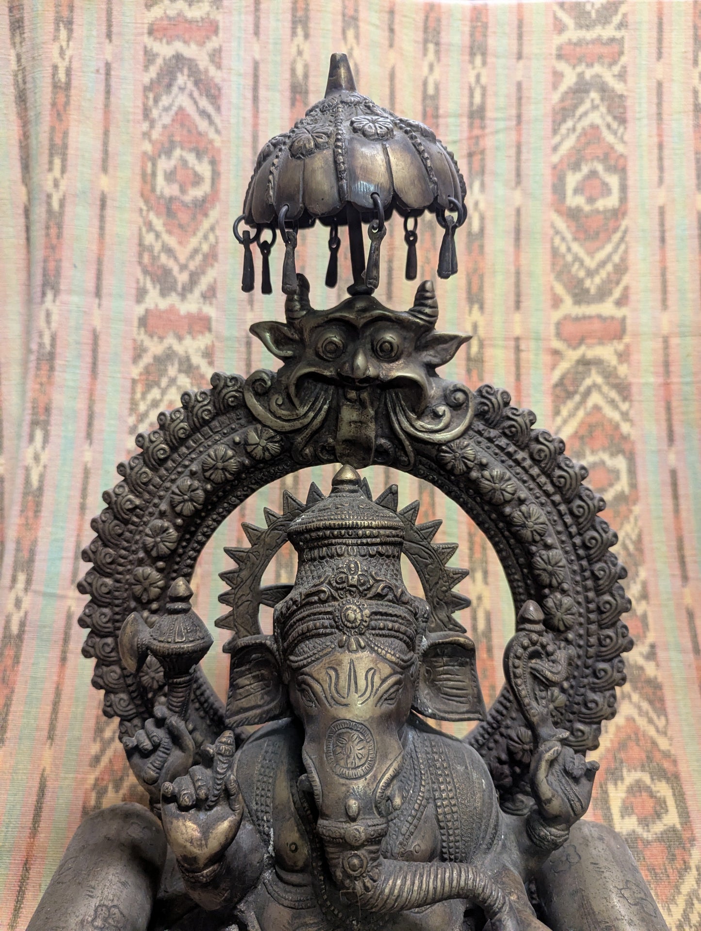 Bronze statue of Ganesha: Seated god of wisdom, representing happiness and new beginnings