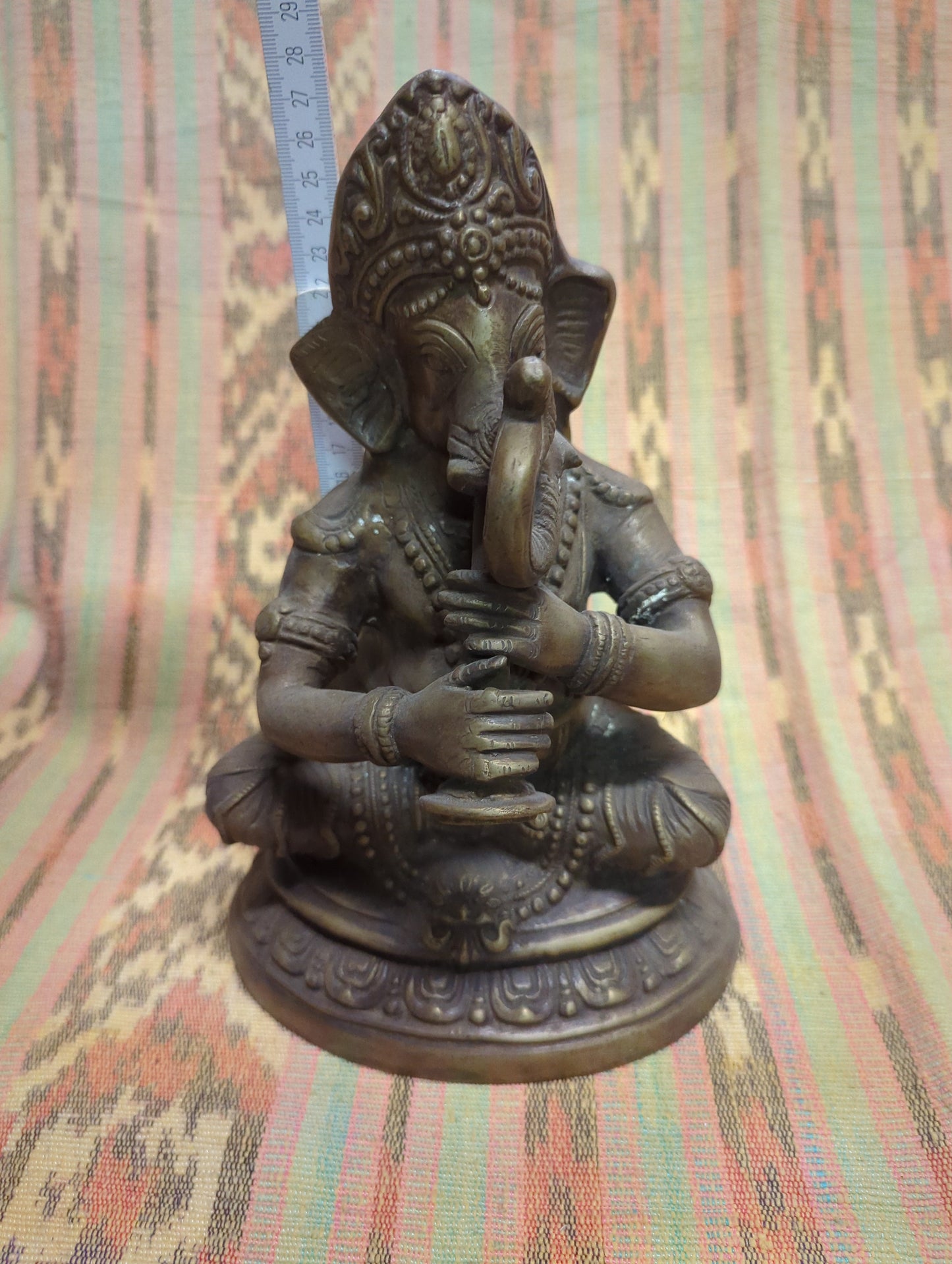 Bronze statue of Ganesha: God of success, wisdom, and new beginnings